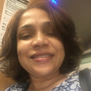 Meet your Posher, Paula